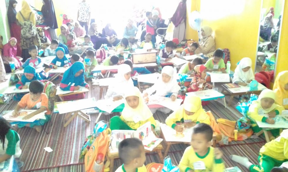 Lomba Tahfizh dan Mewarnai tingkat TK Se-Cianjur